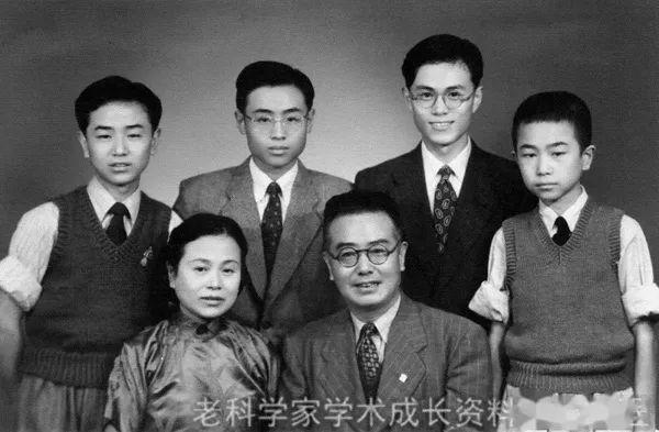 受辱服毒自尽不久妻子也追他而去大庆油田真正发现者文革中不堪