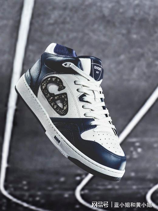 细腻皮革工艺与运动风格的融合DIOR B57运动鞋 品牌(图1)