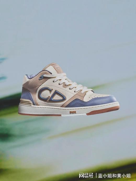 细腻皮革工艺与运动风格的融合DIOR B57运动鞋 品牌(图4)