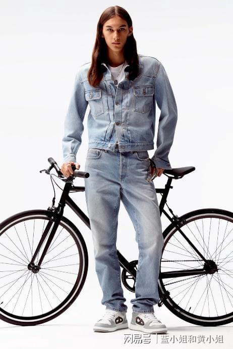 细腻皮革工艺与运动风格的融合DIOR B57运动鞋 品牌(图9)